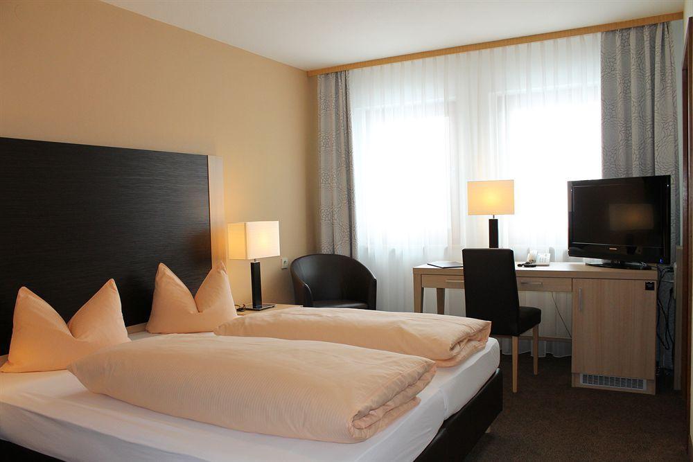 Sindersdorfer Hof Hotel Hilpoltstein Bagian luar foto